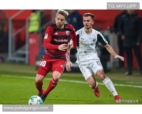 基尔队与桑德豪森队激战正酣谁能在这场较量中笑到最后